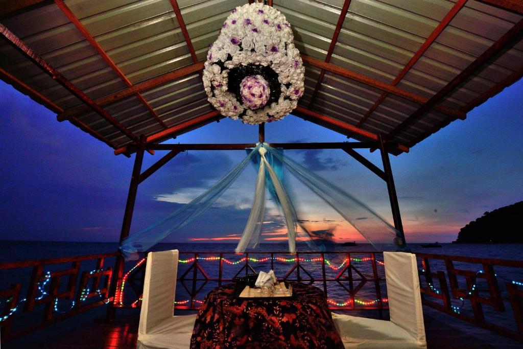 Sari Pacifica Resort & Spa, Lang Tengah Eksteriør billede
