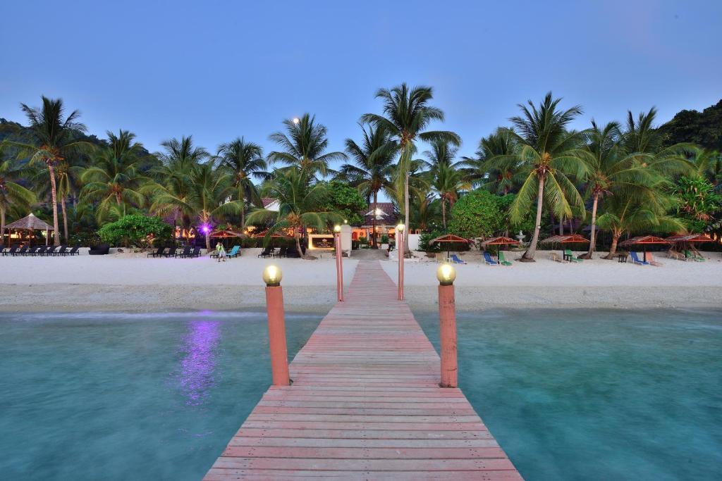 Sari Pacifica Resort & Spa, Lang Tengah Eksteriør billede