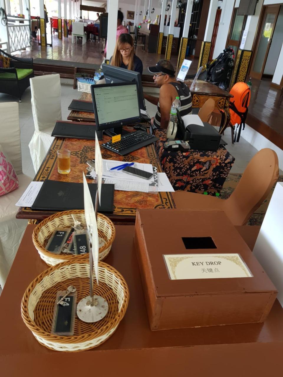 Sari Pacifica Resort & Spa, Lang Tengah Eksteriør billede