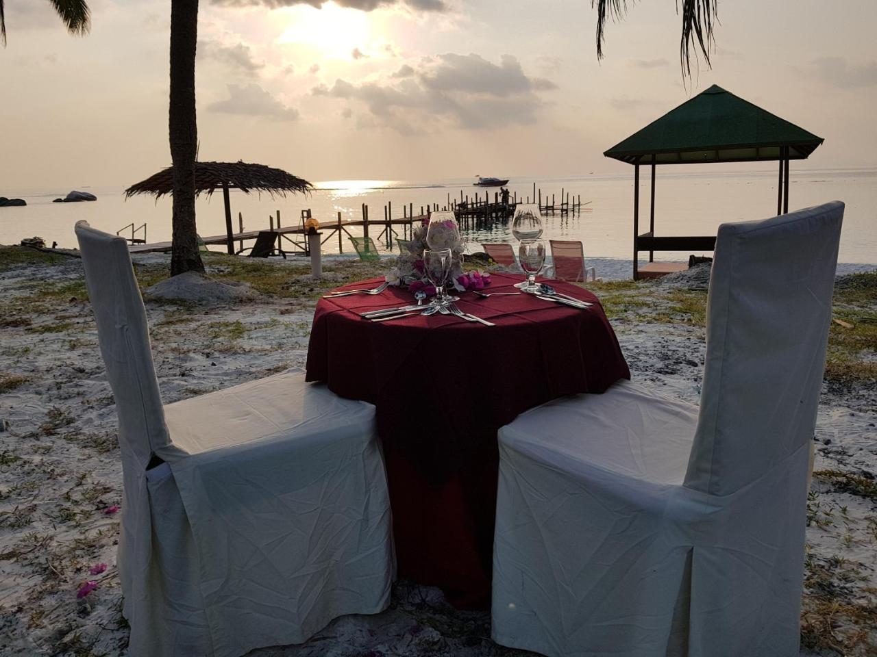 Sari Pacifica Resort & Spa, Lang Tengah Eksteriør billede